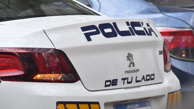 homicidio-en-parque-batlle:-un-hombre-bajo-de-un-auto,-discutio-con-otro-y-fue-asesinado-a-balazos