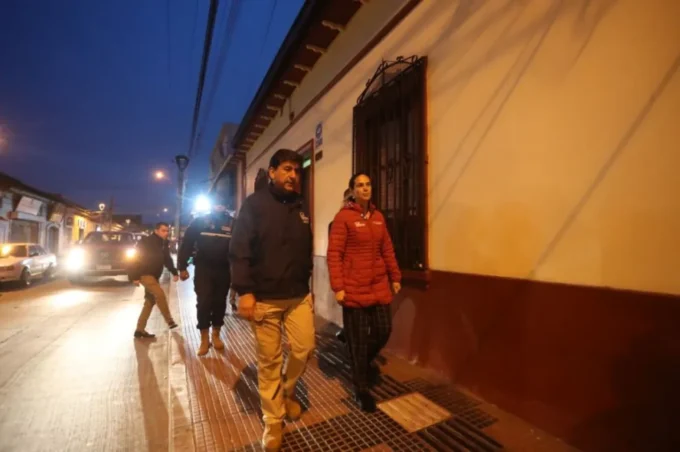 “no-vamos-a-permitir-incivilidades”:-fiscalizan-22-locales-nocturnos-en-el-casco-historico-de-la-serena