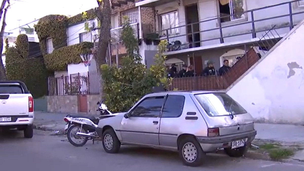 homicidio-en-parque-batlle:-que-se-sabe-hasta-el-momento-del-asesinato-de-un-hombre-de-32-anos-y-del-testigo-localizado