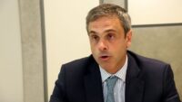 el-peronismo-propone-un-iva-dual-y-poner-en-marcha-un-“pix”-a-la-argentina