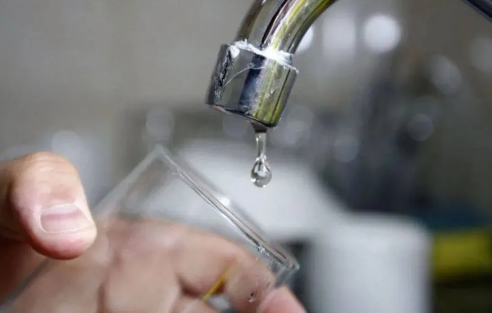 e.-coli-en-muestra-de-agua-abre-controversia-por-ausencia-de-comunicacion-a-la-poblacion