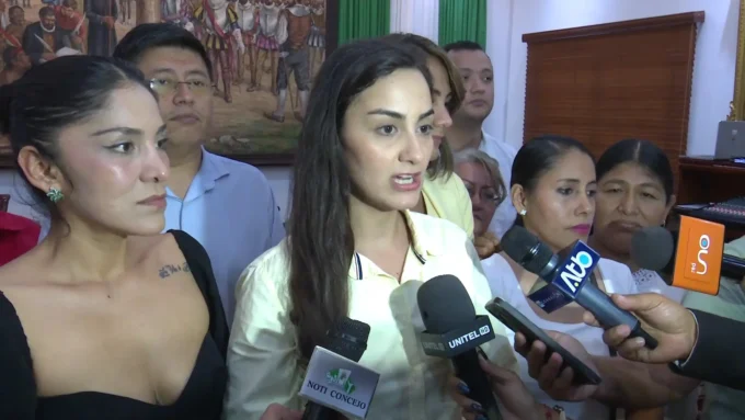 dialogo-entre-el-concejo-y-transporte-no-frena-el-paro-y-el-pasaje-sigue-en-bs-3