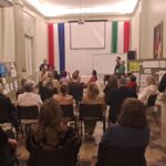 arte-y-escritura-cursiva-se-encuentran-en-una-muestra-de-49-artistas-de-paraguay-e-italia