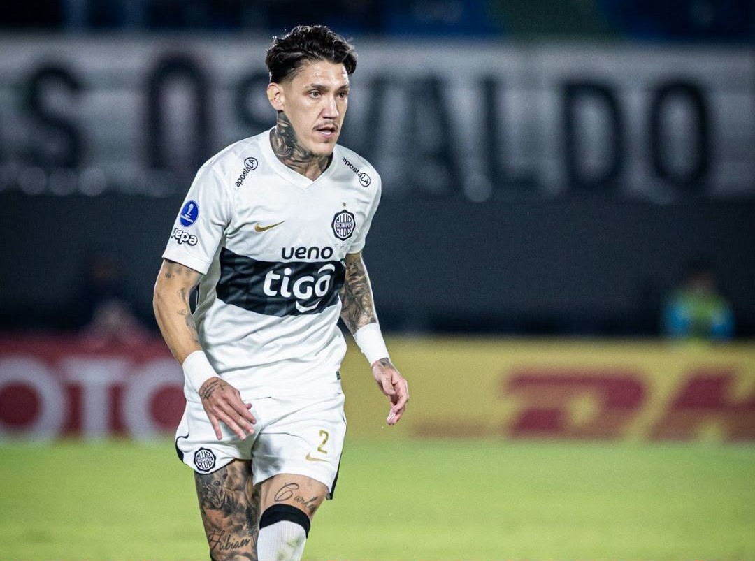 olimpia-pierde-a-uno-de-sus-centrales-por-lesion
