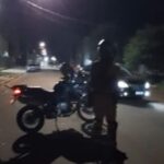 suspeito-de-fazer-delivery-de-drogas-em-apucarana-e-pego-pela-rocam-com-moto-‘pinada’