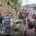 lluvia,-accidentes-y-socavamiento-afectan-la-movilidad-en-la-capital