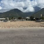 a-3-meses-de-los-sismos:-caraballeda-entre-terrenos-planos,-refugios-vulnerables-y-la-espera-por-viviendas