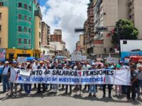 trabajadores-de-la-educacion-marchan-en-caracas-para-exigir-salarios-dignos-y-derechos-laborales