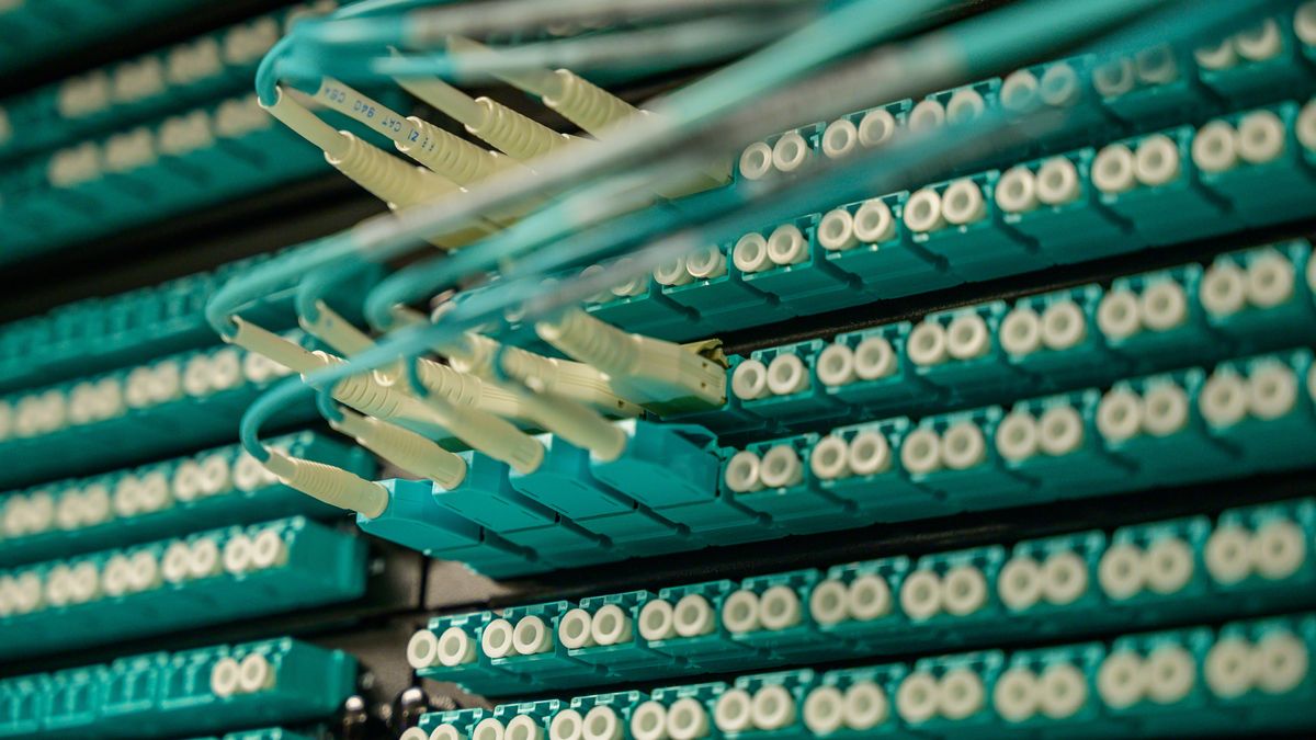zona-franca-en-colonia-tendra-su-propio-data-center-con-inversion-de-us$-2-millones-y-capacidad-para-alojar-infraestructura-de-ia