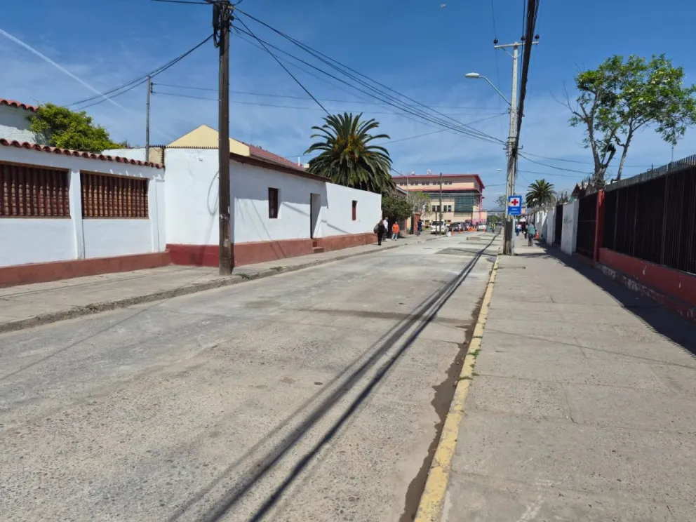 con-inversion-de-$110-millones:-finalizan-obras-de-renovacion-de-colectores-en-calle-larrain-alcalde