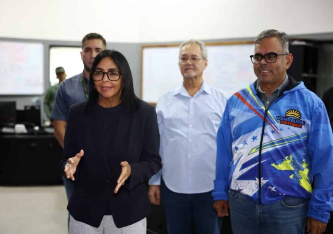 delcy-rodriguez-pide-a-venezolanos-colaborar-con-el-ahorro-energetico-tras-su-llegada-de-ny