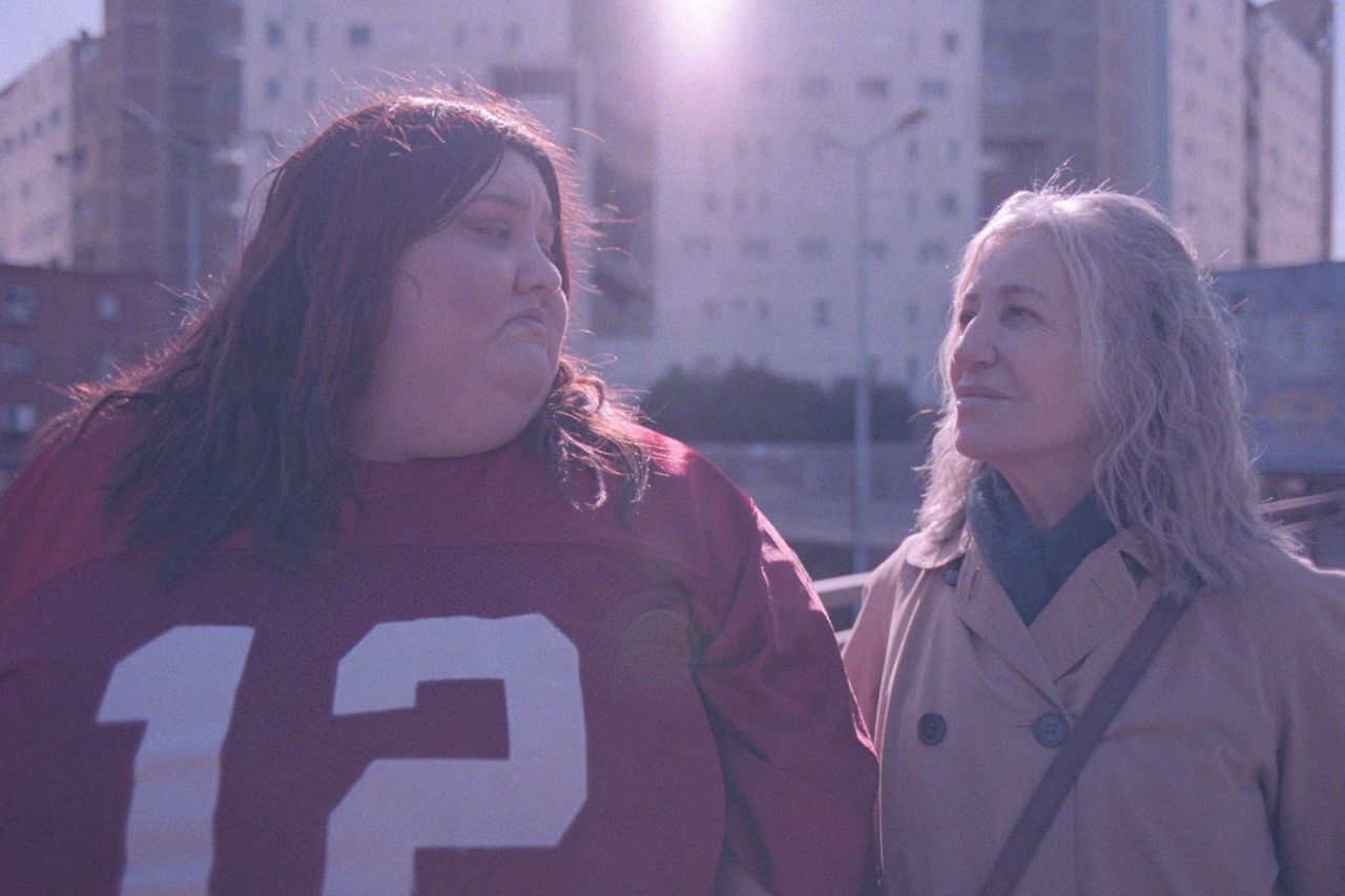 ghost-town:-mariana-enriquez’s-stories-come-alive-on-netflix