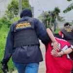 capturan-a-alias-“el-smurf”-con-armamento-en-aldea-el-carmen,-santa-catarina-pinula