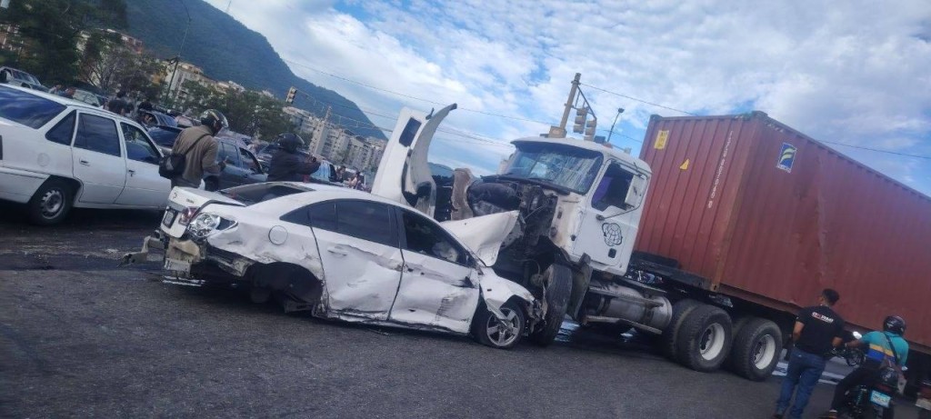 aumenta-a-tres-el-numero-de-fallecidos-por-accidente-vial-en-la-yaguara