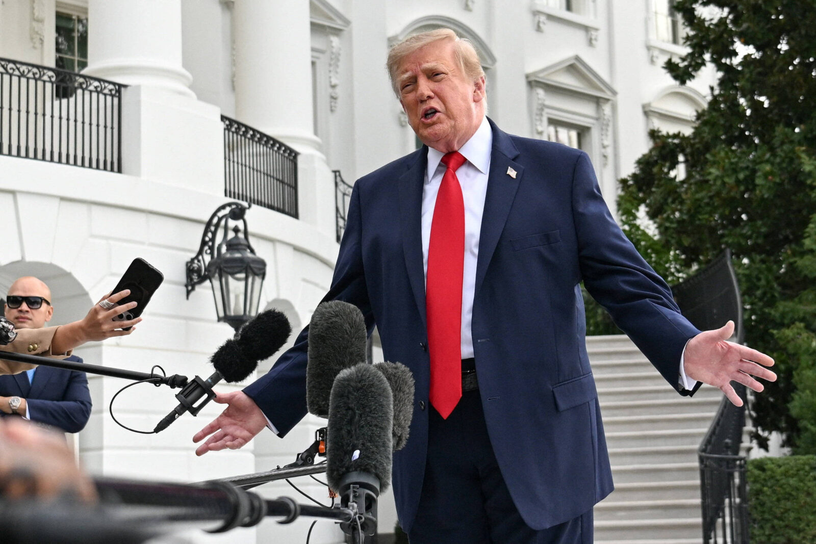 trump-diz-acreditar-em-acordo-com-cuba-sem-precisar-acionar-forcas-armadas-dos-eua