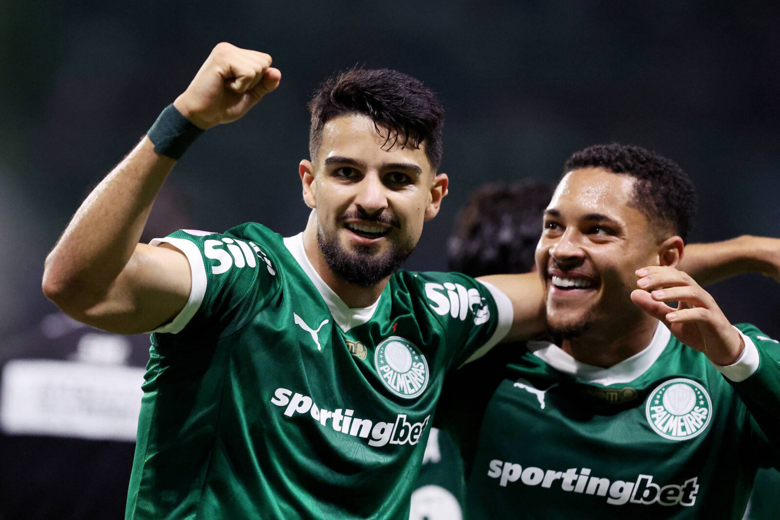 sportingbet-se-diz-surpresa-com-decisao-do-governo,-mas-evita-falar-em-fim-de-parceria-com-palmeiras-e-vasco