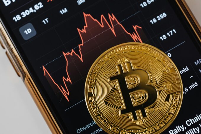 from-dual-currencies-to-crypto.-is-argentina-a-blueprint-for-the-stablecoin-future?