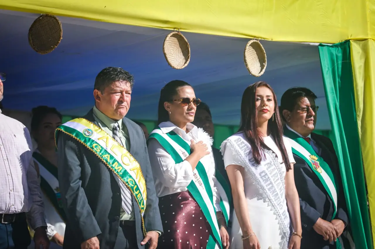 cuevo-celebra-su-centenario-con-fervor-civico-y-el-anuncio-de-obras
