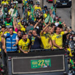 flavio-bolsonaro-volta-a-chamar-lula-de-‘pai-do-tigrinho’-apos-mp-que-proibe-bets
