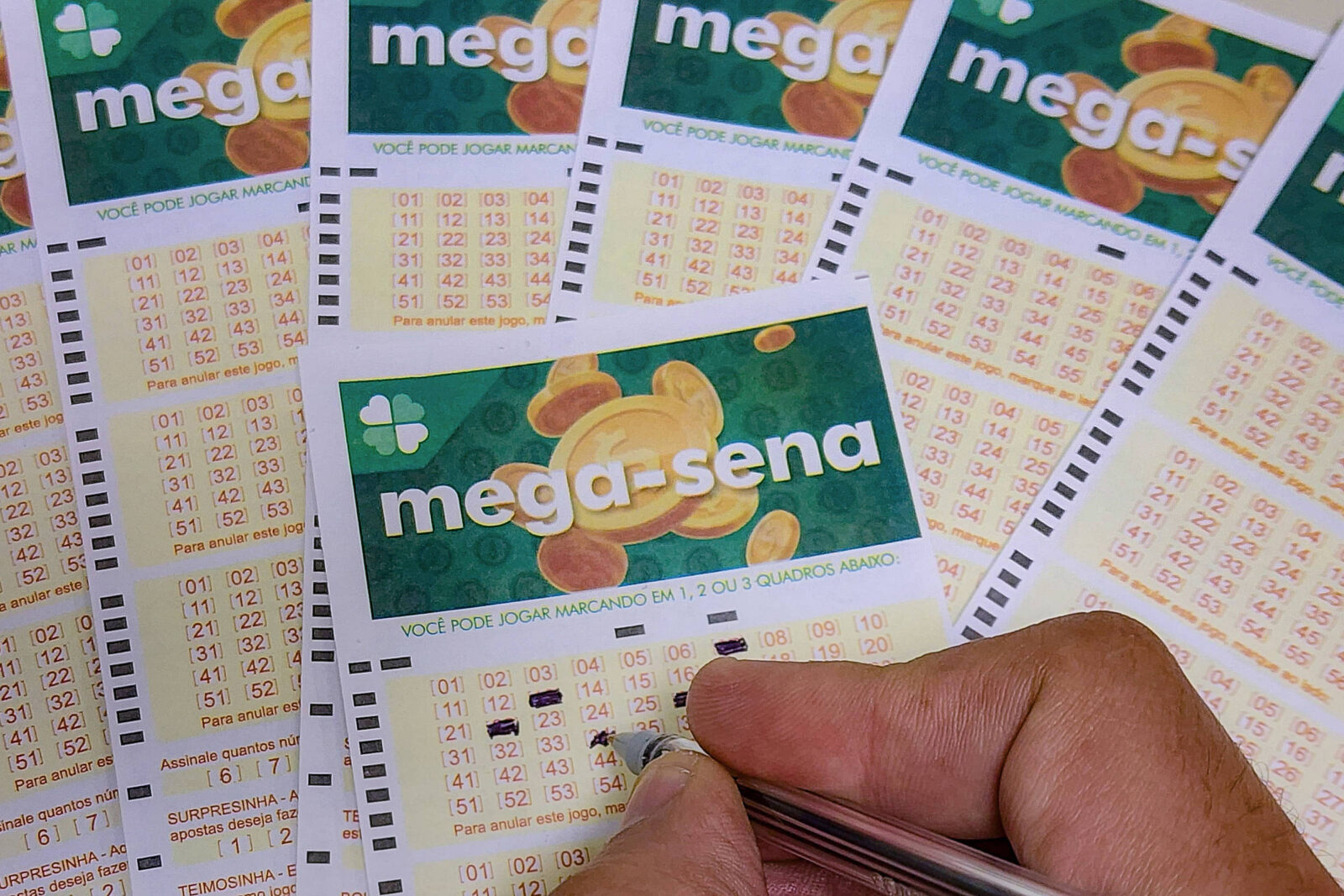 confira-a-partir-das-11h-deste-domingo-(27)-o-resultado-do-concurso-3063-da-mega-sena