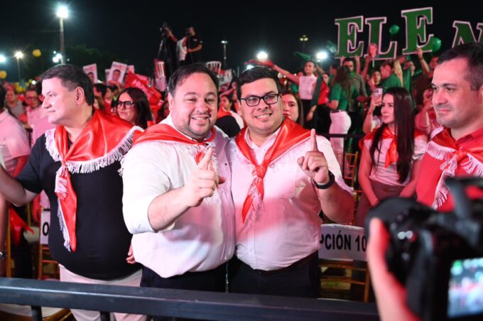 “chito”-ortiz-cerro-campana-con-fiesta-guasu-en-luque