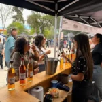 vicuna-celebra-el-dia-mundial-del-turismo-con-multitudinaria-activacion