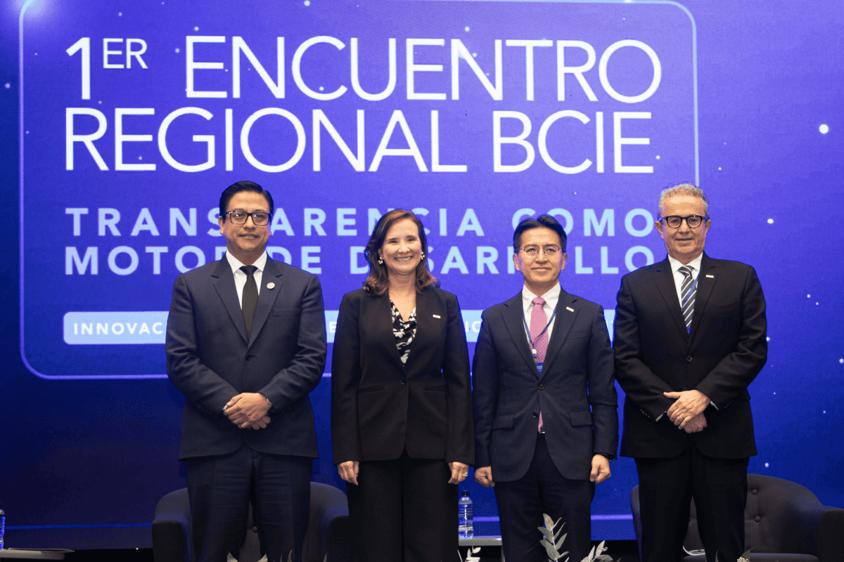 bcie-impulsa-la-transparencia,-innovacion-y-rendicion-de-cuentas-en-su-primer-foro-internacional