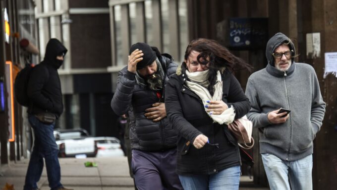 meteorologos-anuncian-la-llegada-de-un-ciclon-a-uruguay-este-martes:-como-estara-el-resto-de-la-semana