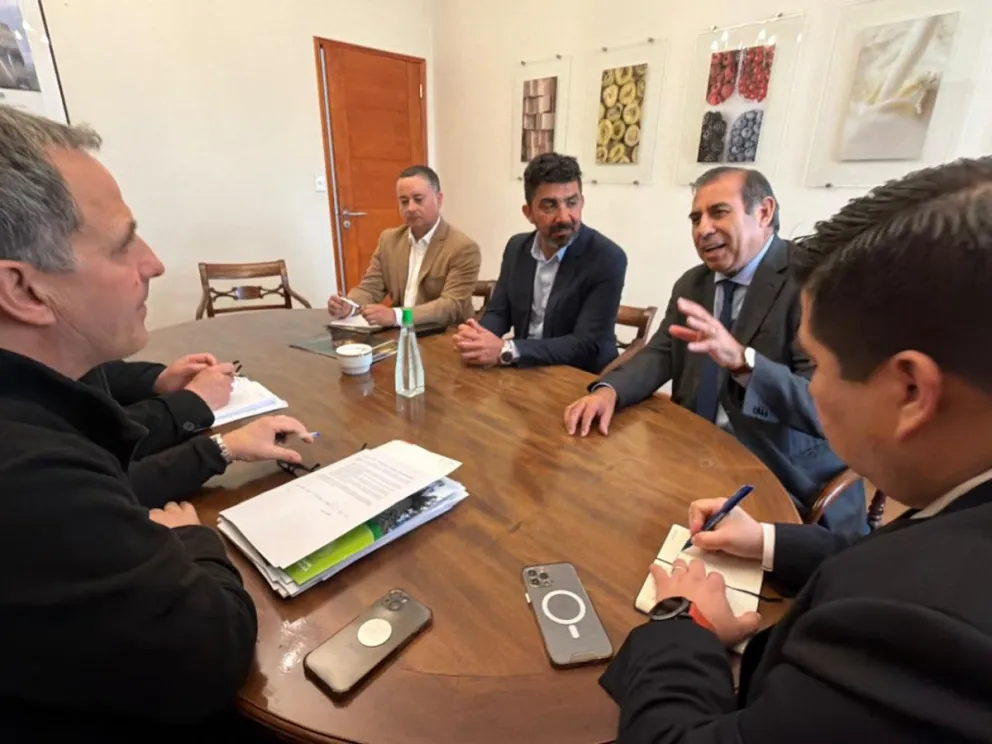 cooperativa-control-lleva-a-santiago-las-necesidades-de-sus-agricultores