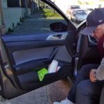 “¿esta-seguro-que-esta-diciendo-la-verdad?”:-el-video-del-allanamiento-a-la-casa-de-pablo-leiva-y-la-explicacion-que-dio-por-los-billetes-apilados