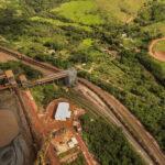 acoes-da-csn-caem-mais-de-10%-apos-csn-mineracao-cortar-projecoes-para-2026