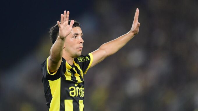 la-decision-que-penarol-tomo-con-leonardo-fernandez-en-el-curso-de-la-recuperacion-de-su-lesion-de-rodilla