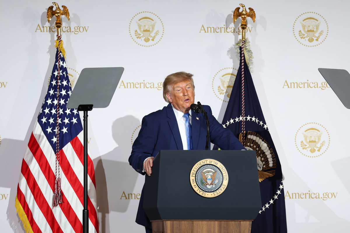 trump-defiende-la-autorregulacion-de-la-ia-ante-lideres-de-las-principales-empresas-tecnologicas