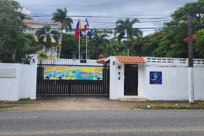 republica-dominicana-“avanza-en-los-preparativos”-para-reabrir-su-consulado-en-venezuela