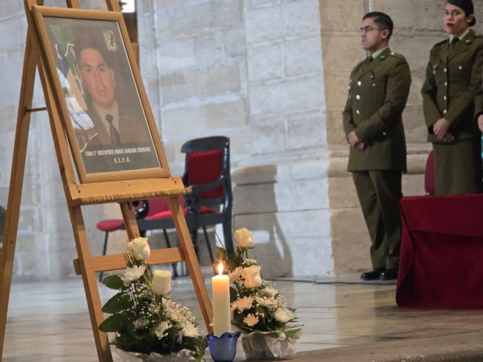 carabineros-rinde-homenaje-en-la-serena-a-suboficial-mayor-postumo-cristopher-aguilera