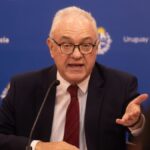 “ahora-hay-dinero-de-por-medio”:-lubetkin-advirtio-por-explotacion-petrolera-en-malvinas-y-una-posible-“articulacion-militar”