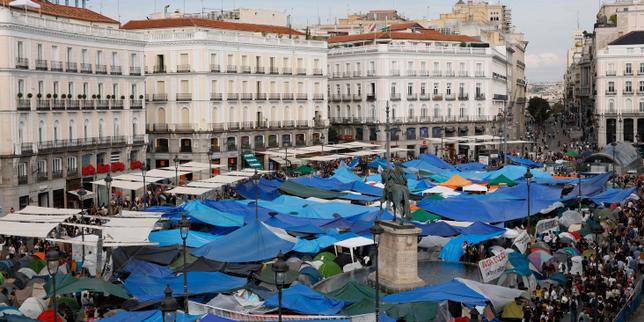 en-espagne,-le-gouvernement-de-pedro-sanchez-tente-de-contenir-la-colere-sociale-sur-le-logement