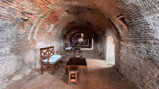 los-secretos-de-nueva-corinema:-de-antigua-fabrica-de-ladrillos-a-bodega-familiar-y-polo-enoturistico-en-mercedes