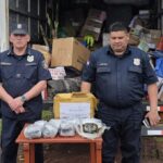 polis-revisaron-camion-de-encomiendas-y-pillaron-el-“purete”-por-un-fuerte-olor