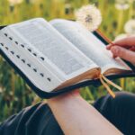 ¡unidos-por-la-fe!-la-biblia-se-traduce-en-senas,-guarani-y-castellano
