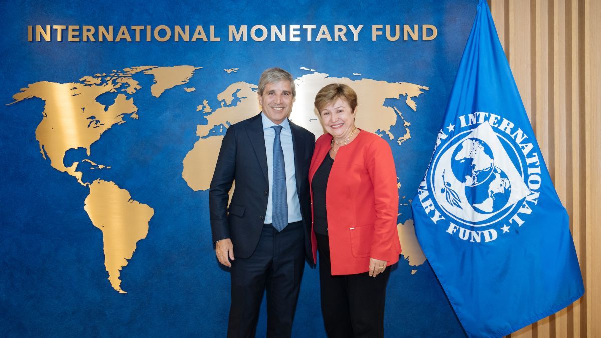 el-fmi-cerro-su-mision-en-la-argentina-y-resta-el-aval-para-desembolsar-u$s900-millones