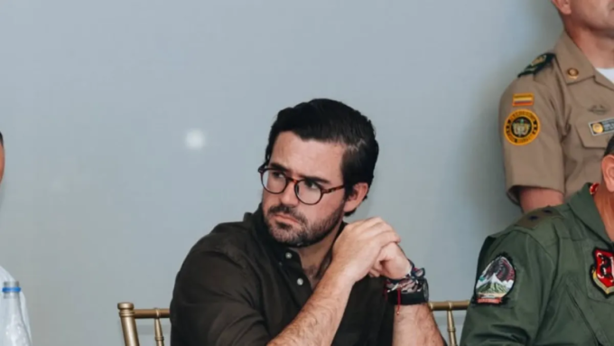 presidente-abelardo-de-la-espriella-nombra-a-nicolas-gomez-arenas-como-alcalde-ad-hoc-de-cali-para-el-plan-de-ordenamiento-territorial