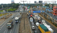 trafico-en-via-evitamiento:-accidente-cerca-al-pentagonito-genera-fuerte-congestion-vehicular