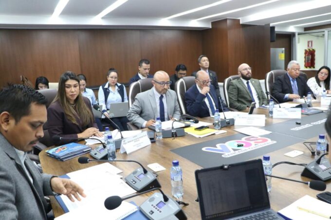conader-eleva-dietas-a-q5-mil-por-sesion-y-suma-q25-mil-mensuales-por-gastos-de-representacion