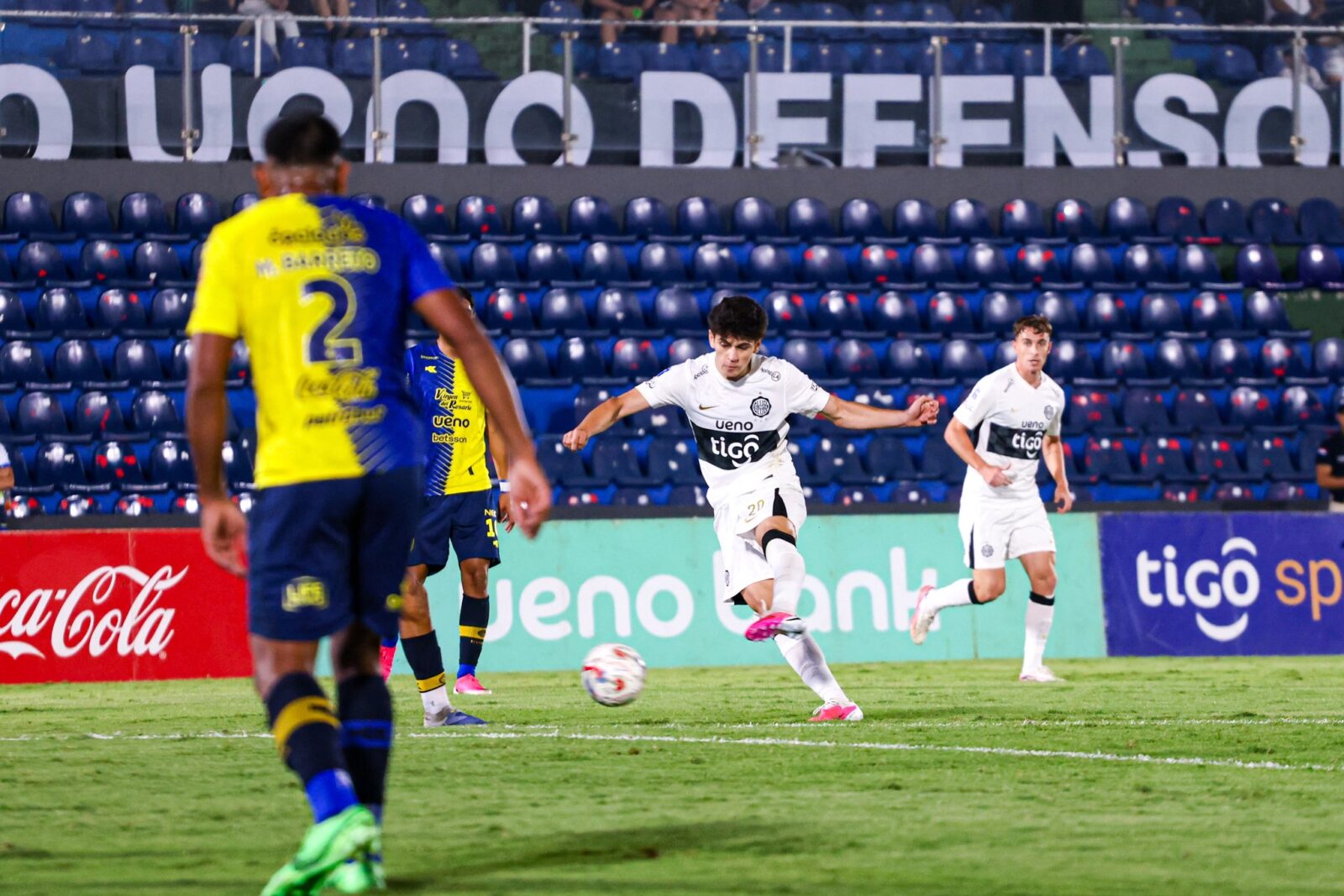 olimpia-no-pudo-ganar-al-“kure-luque”-y-quedo-fuera-de-copa-paraguay