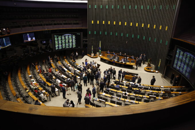 pagamentos-de-emendas-da-saude-disparam-antes-de-campanhas-eleitorais,-mostra-levantamento