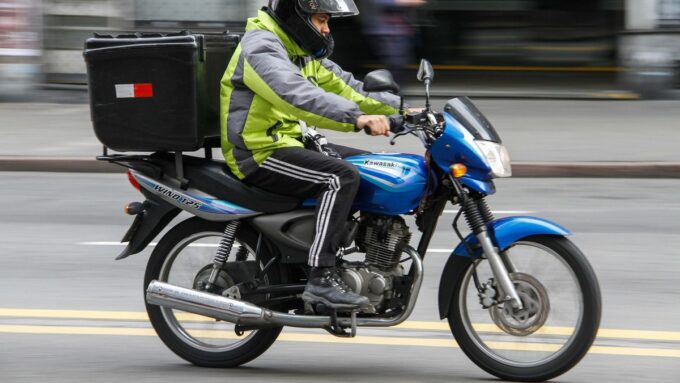 im-propone-incautar-los-vehiculos-con-matricula-adulterada-para-evitar-radares-y-las-motos-que-generan-ruidos-molestos