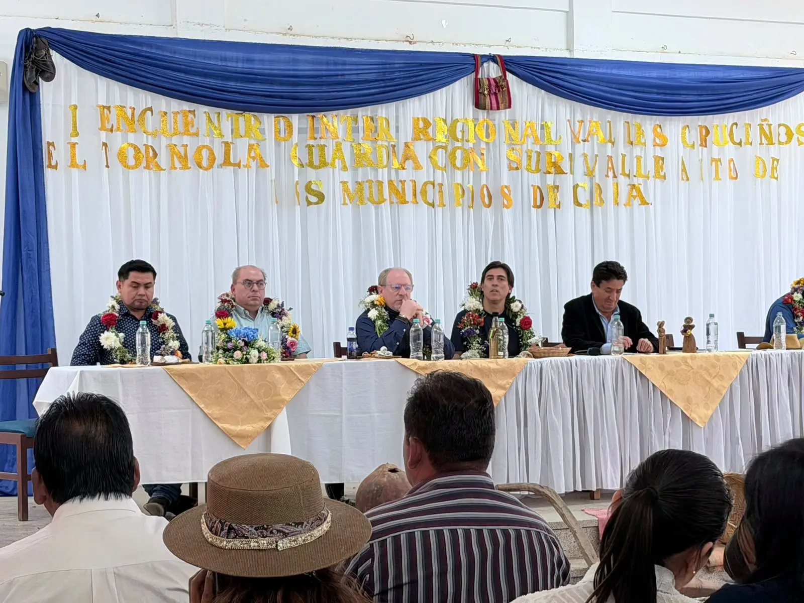 alcaldes-de-los-valles-consolidan-inversion-para-proyectos-viales
