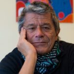 emmanuel-carrere,-los-aplausos-en-el-solis-y-un-mano-a-mano-con-el-observador:-“se-me-recordara-por-el-adversario,-pero-me-gustaria-que-mi-nombre-fuera-asociado-a-de-vidas-ajenas”