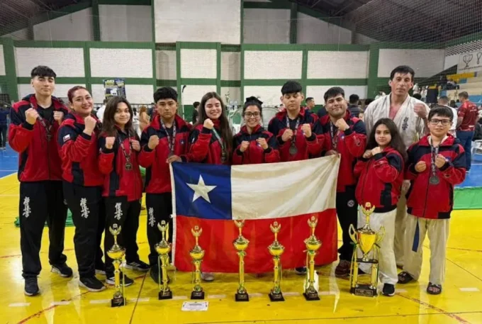 delegacion-regional-de-karate-consigue-15-podios-en-torneo-internacional-en-brasil